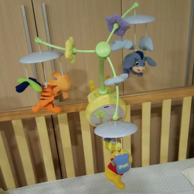 Winnie the Pooh LightUp Cot Mobile, Babies & Kids, Infant Playtime on
