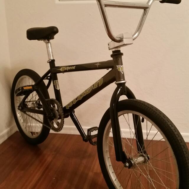 Mosh pro bmx store