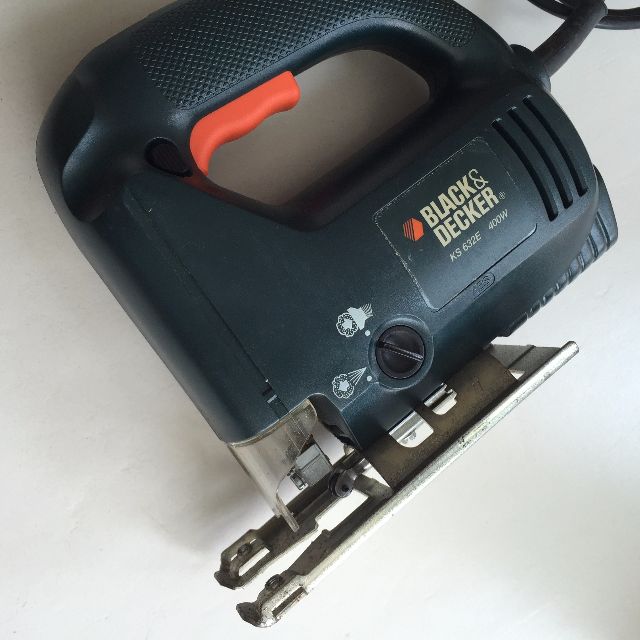 Black and Decker handheld jigsaw KS 632E, Hobbies & Toys, Stationery