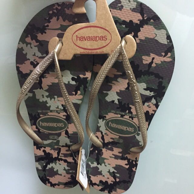 khaki green flip flops