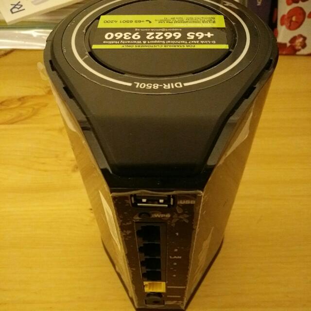 DIR 850 L STARHUB MODEM WIFI ROUTER, Computers & Tech, Parts