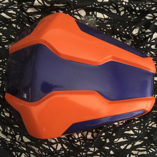 ktm rc 200 pillion seat cover