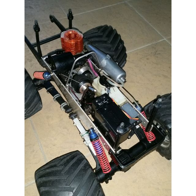 Kyosho R/C Box Wasserdicht Für Mad Force NEU KM – Original Ersatzteil, Wasserdichte Box