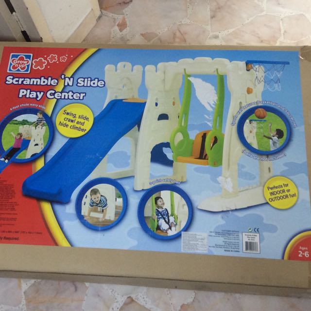 Scramble 'N Slide Play Center (preloved), Hobbies & Toys, Toys & Games