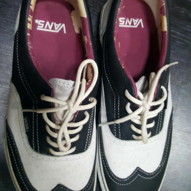 vans wingtip