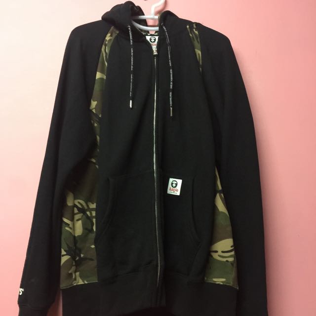 camo zip up
