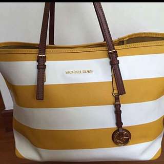 Michael Kors Jet Set Travel