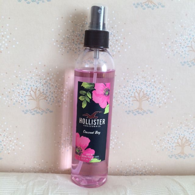 hollister spray crescent bay