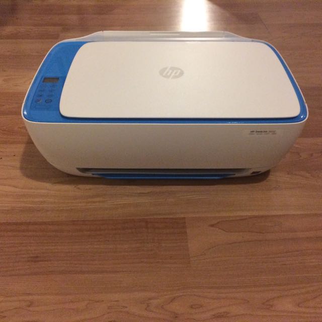 Almost new printer (Category: Kitchen & Appliances) located in Guelph. Submitted by jiggs21 (Listing ID 72562921, Image 1). Description: .