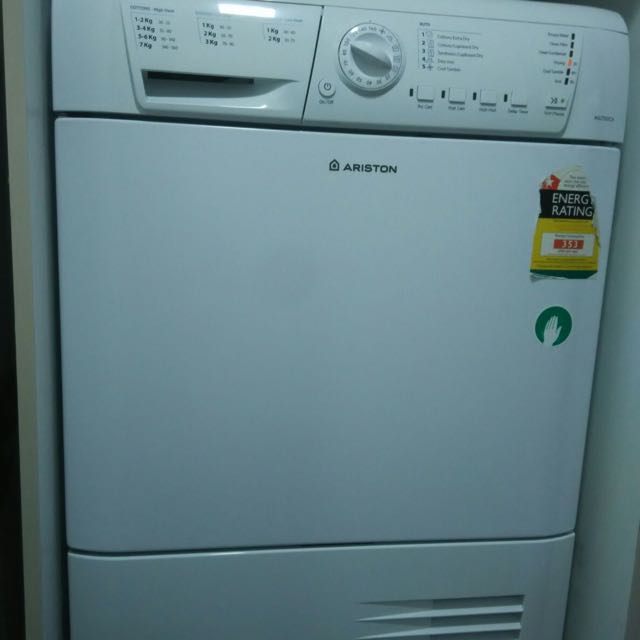 Ariston Dryer ASL700CX, TV & Home Appliances, Washing Machines and