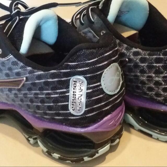 mizuno wave prophecy clearance