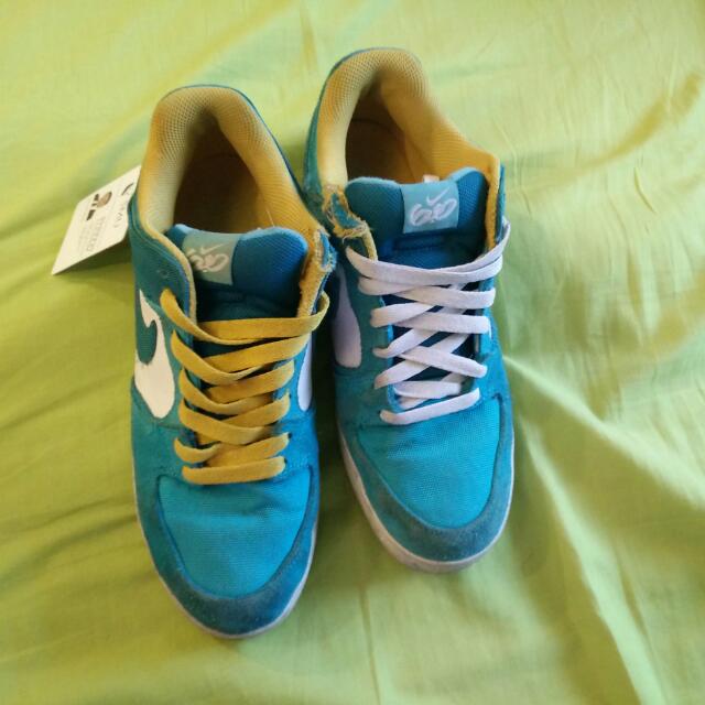 Nike 6.0 SB skateboarding Skate Shoes Men s Fashion Footwear Sneakers on Carousell