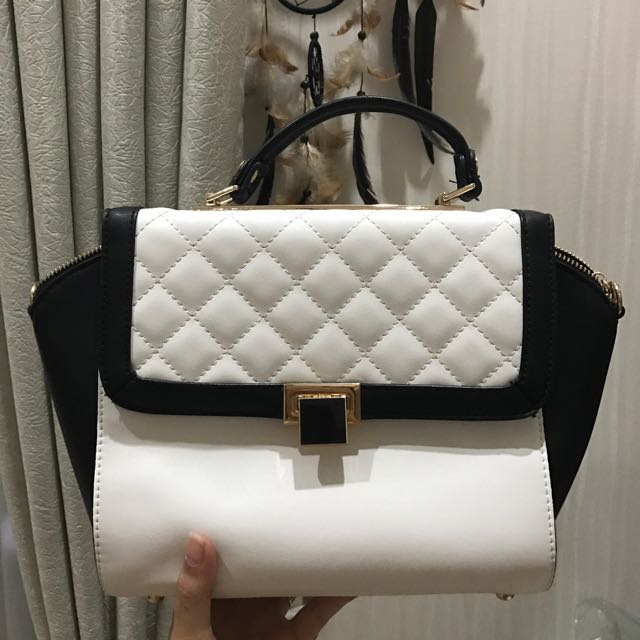 Tas Gosh Hitam Putih Women S Fashion Women S Bags Wallets On