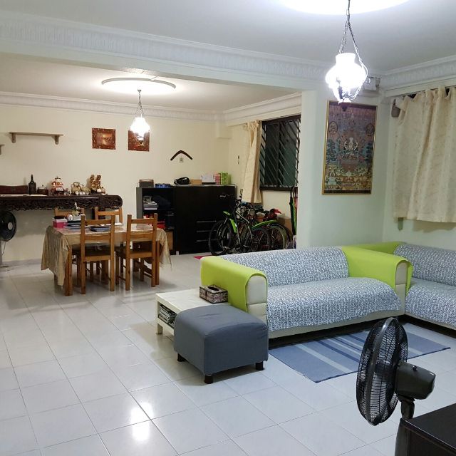 ADV 4A SALE Blk398 Yishun HDB. Rare, Wellkept. 9790 5257 ERA