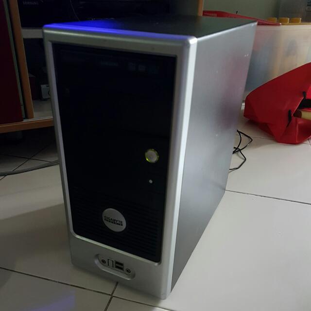 CPU with Foxconn Mother Board, Computers & Tech, Desktops on Carousell