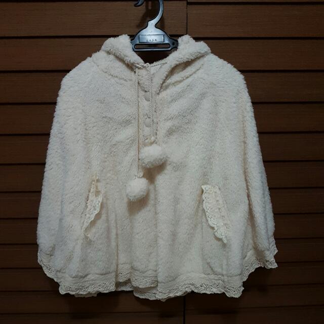 Furry Cream Cape Jacket With Lace And Hood, Women's Fashion, Coats