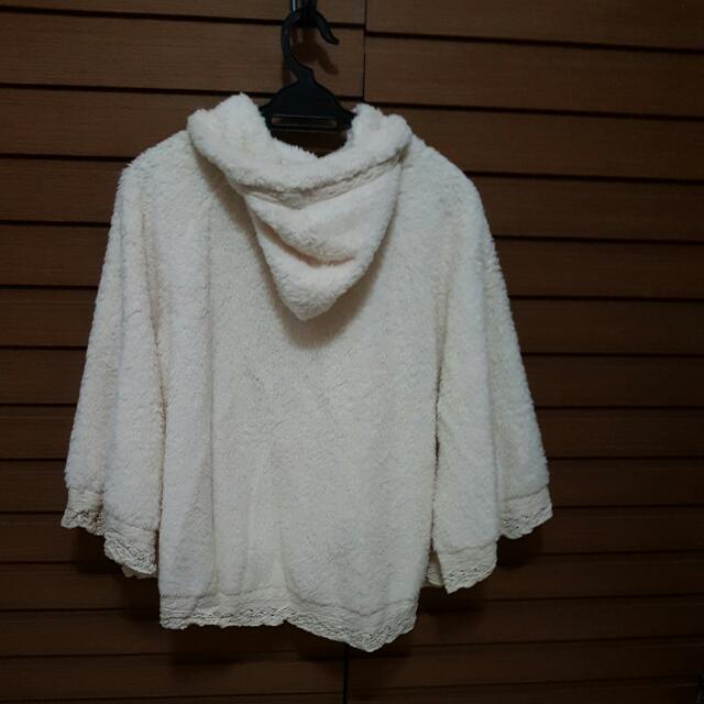 Furry Cream Cape Jacket With Lace And Hood, Women's Fashion, Coats