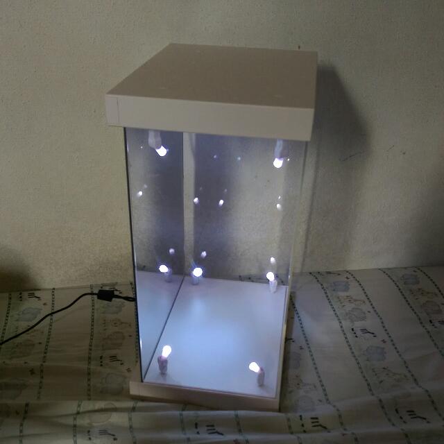Legend Studio Master Light House, Acrylic Display Case LED Light Box for 12", Hobbies & Toys