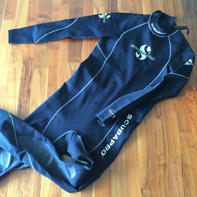 Scubapro 0.5 cheap mm wetsuit