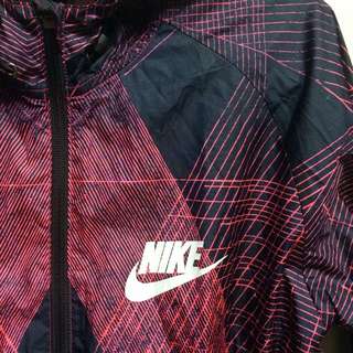 澳洲帶回/ Nike女生L號 幾何寬版防風外套 #好秋服飾