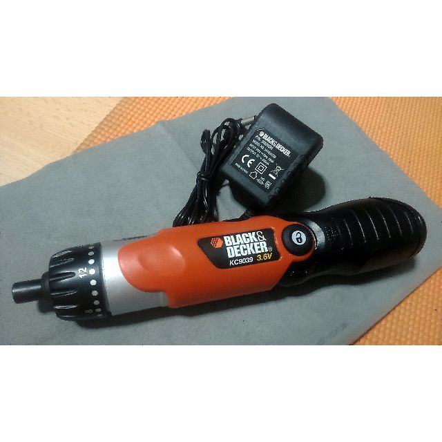 BLACK & DECKER KC9039 3-Position Cordless Screwdriver 3.6V With Charger