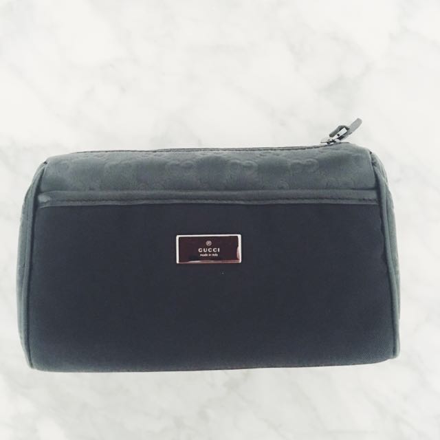 Gucci Toiletries Bag, Men's Fashion, Bags, Belt bags, Clutches and