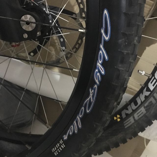 maxxis holy roller 26 x 2.2