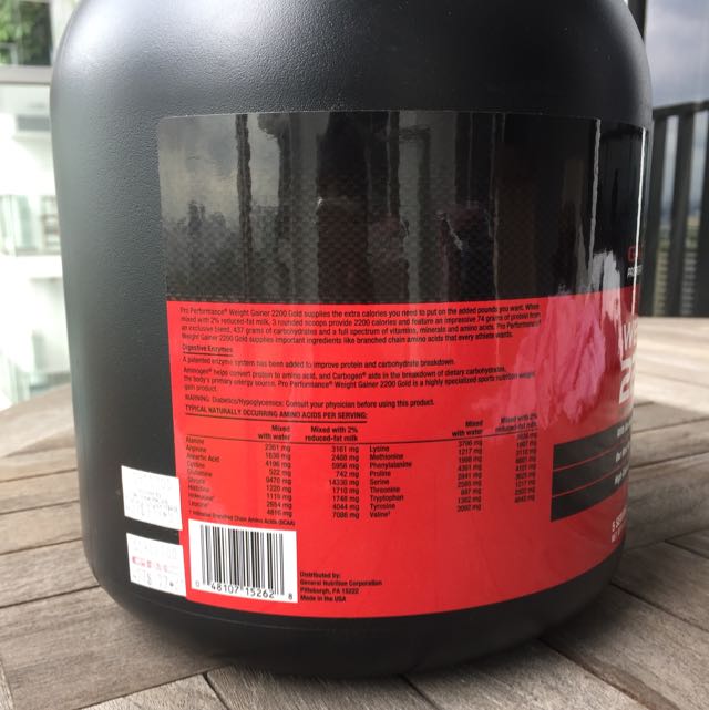 GNC WEIGHT GAINER 2200 GOLD, Health & Nutrition, Health Supplements