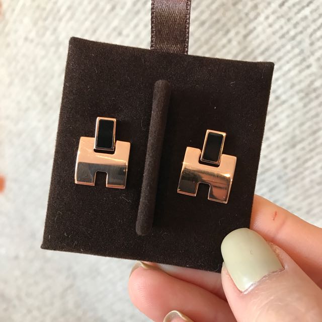 Hermes top eileen earrings
