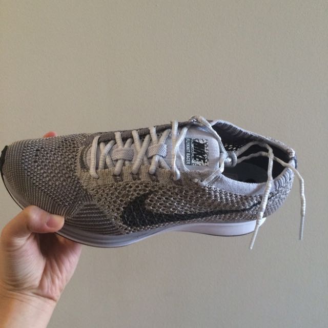 flyknit platinum