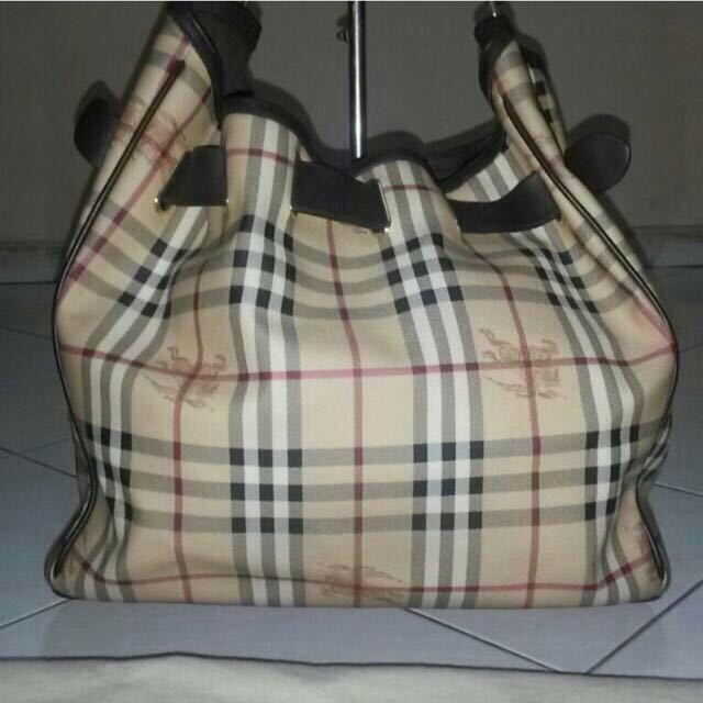 Burberry Large Tote Clearance Sales 