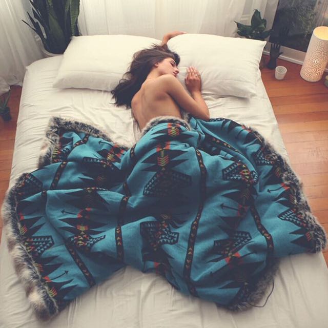 Spirithoods Grey Wolf Faux Fur Throw Blanket Rug Women s Fashion Coats Jackets and Outerwear on Carousell