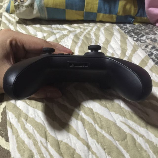 Original Xbox One Controller, Video Gaming, Gaming Accessories