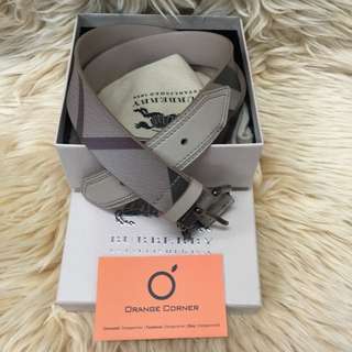 Burberry Women Belt