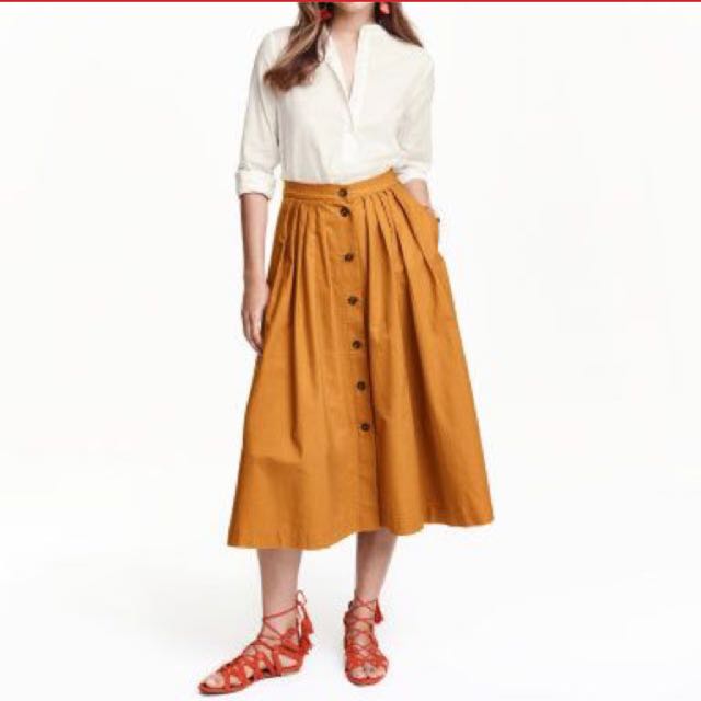 H&m best sale mustard skirt