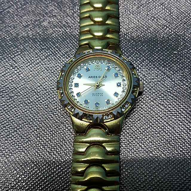 Vintage Aries Gold Watch