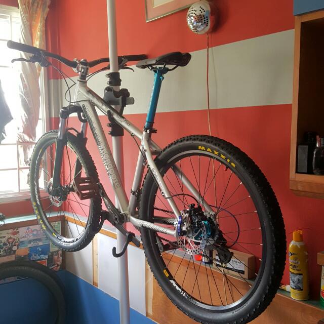 Mongoose tyax on sale comp 2016