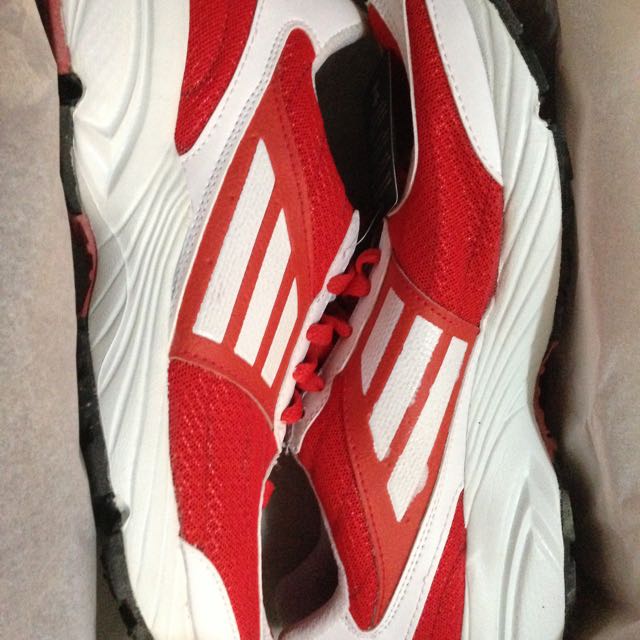 Sepatu Jogging Adidas Sports Athletic Sports Clothing On Carousell