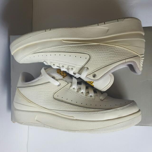 US 6Y Air Jordan 2 Low 'Maize' GS 