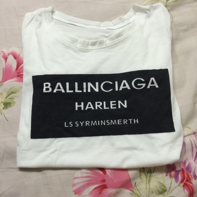 衫 （分類：T-shirt）位於 Hong Kong。 由 smile_mm 提交（商品編號 73797576，圖片 2）。簡介： 。