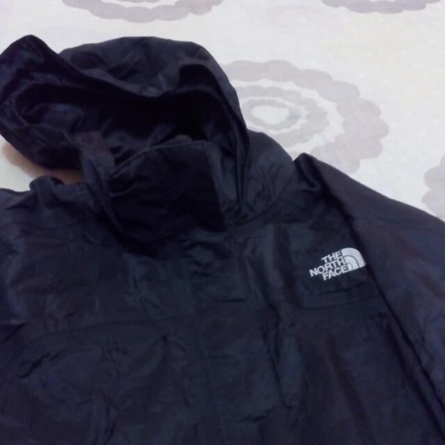 harga jaket north face ori