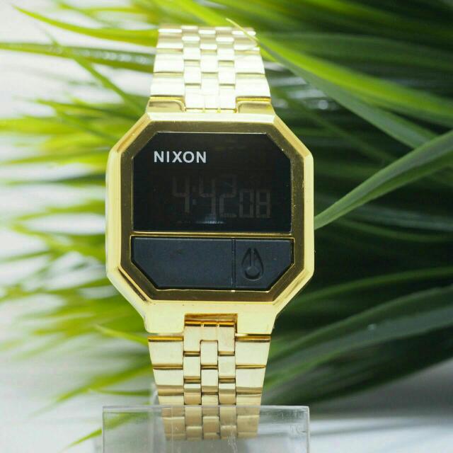 NIXON RERUN STEEL LIMITED EDITION WATCH, Men's Fashion, Watches