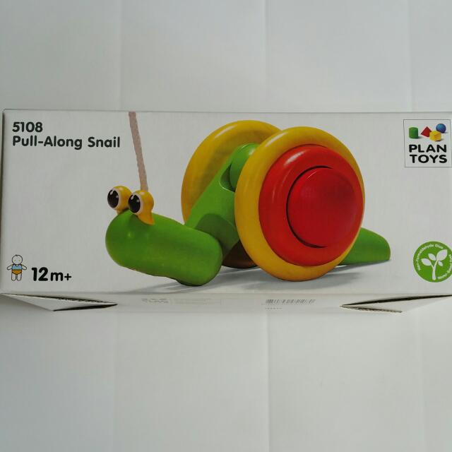 plan toys pull along snail