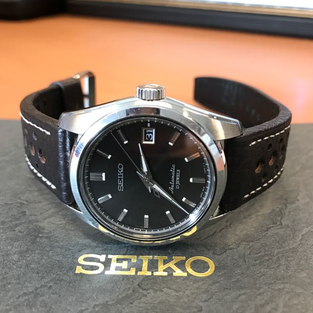 gizmo watch information