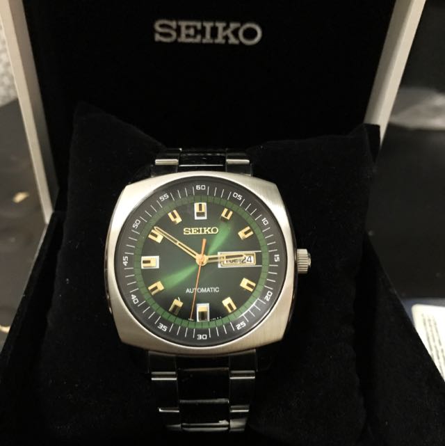 Seiko men's snkm97 analog green sales dial automatic silver stainless steel watch