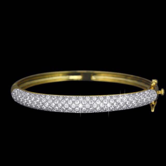 White Gold And Plated 129 Pcs Aaa Manmade Diamond Bracelet White Gold And Plated 129 Pcs Aaa Manmade Diamond Bracelet Luxury Accessories On Carou