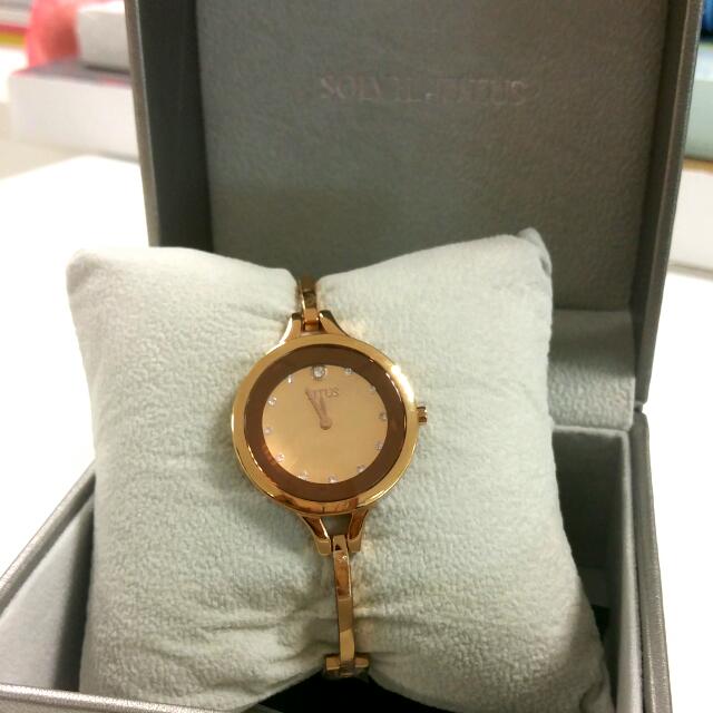 Reserved Bn Slim Design Rose Gold Women S Watch Authentic Solvil Et Titus Women S Fashion Watches On Carousell
