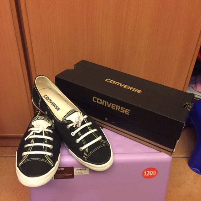 victoria style converse