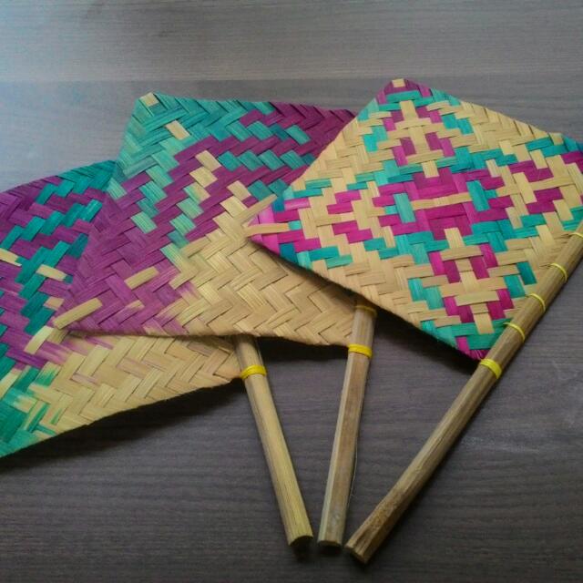 Membuat Kipas Dari Anyaman Bambu