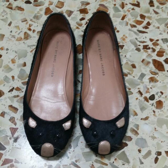 Marc Jacobs Mouse Flats, Luxury, Bags u0026 Wallets on Carousell